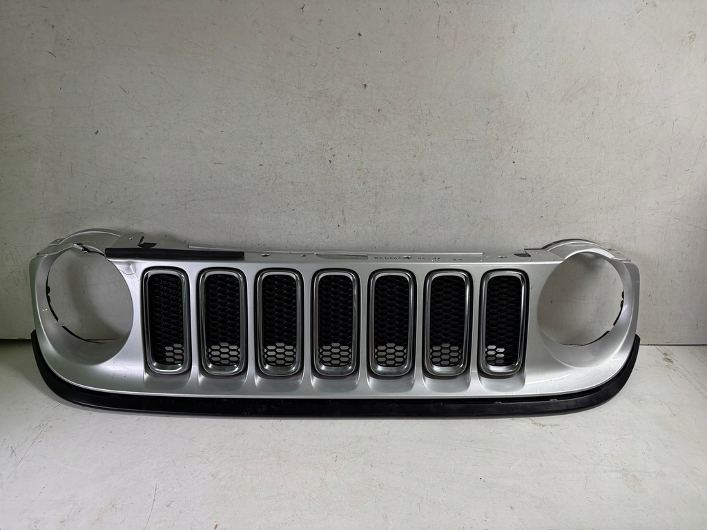фото №1, Решётка радиатора решётка радиатора jeep renegade 14-18
