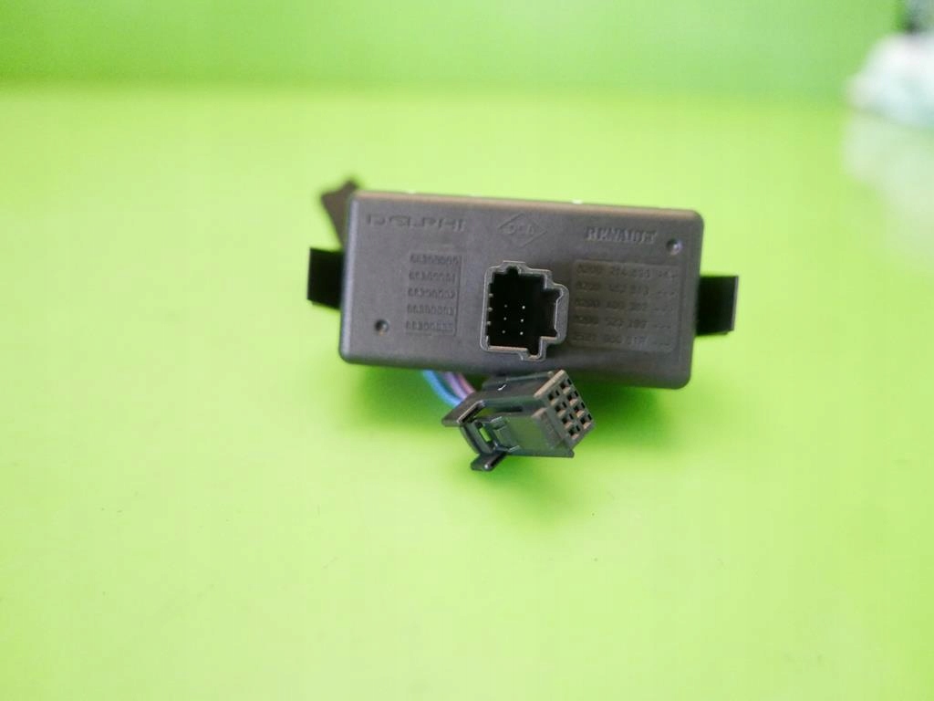 фото №7, Переключатель света аварийных renault twingo ii