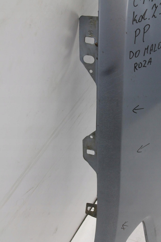 Крыло  правый  перед c-max mk1 рестайлинг  kol. z3 06-10 Киев