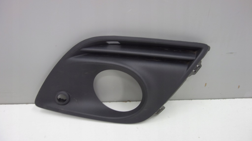 фото №1, Volvo xc60 i решётка заглушка бампера 30763417