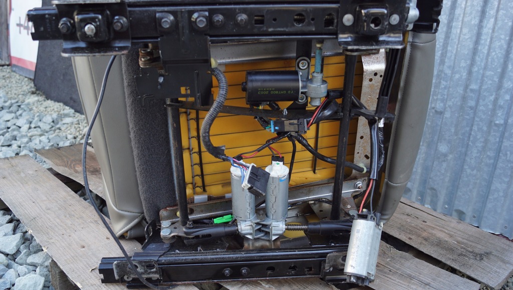 фото №12, Hummer h2 сиденье правый перед кожа экран zgłówek