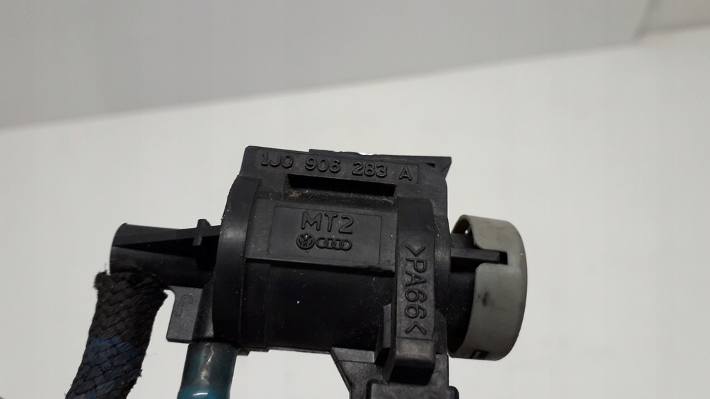 фото №6, Superb 1 i 2.5tdi v6 клапан вакууму 1j0906283a