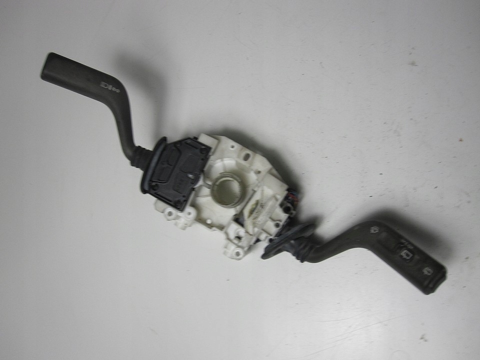 фото №1, Перемикач комбінований перемикачі volvo v40 98r