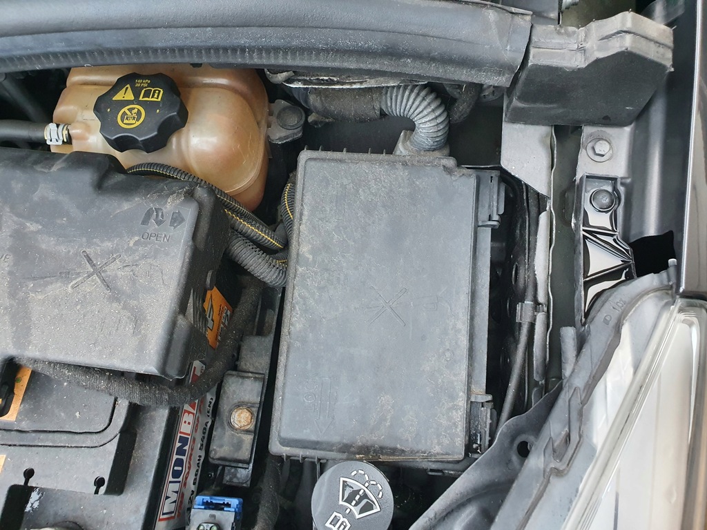 фото №1, Кришка захист запобіжників opel meriva b