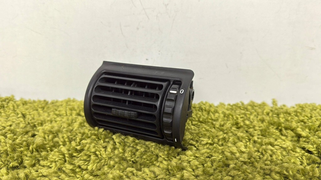 фото №1, Решітка обдув панелі приладової панелі консолі права bmw e36 compact oryg aso