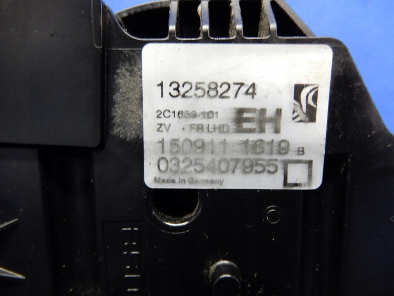 фото №3, Замок дверь правый перед opel corsa d 7pin