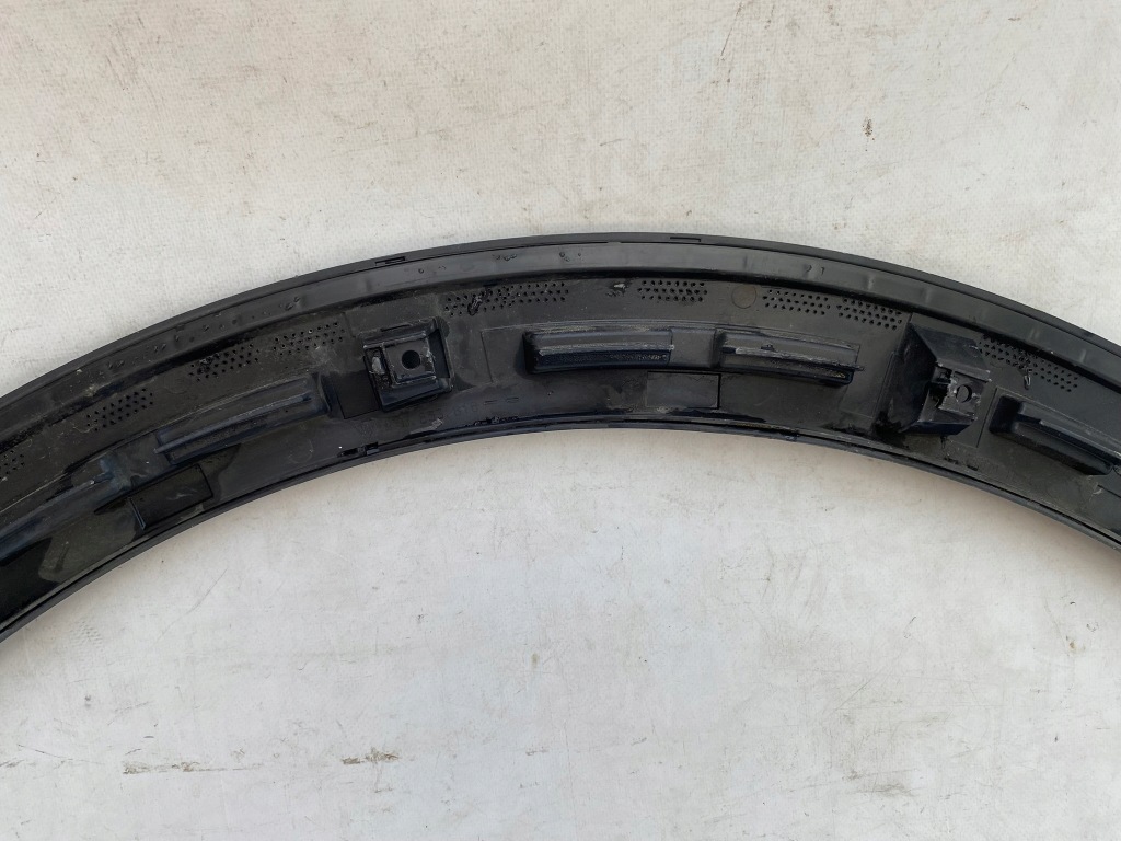 фото №7, Porsche cayenne 9y gts sport молдинг накладка крыла правая перед 9y0853818