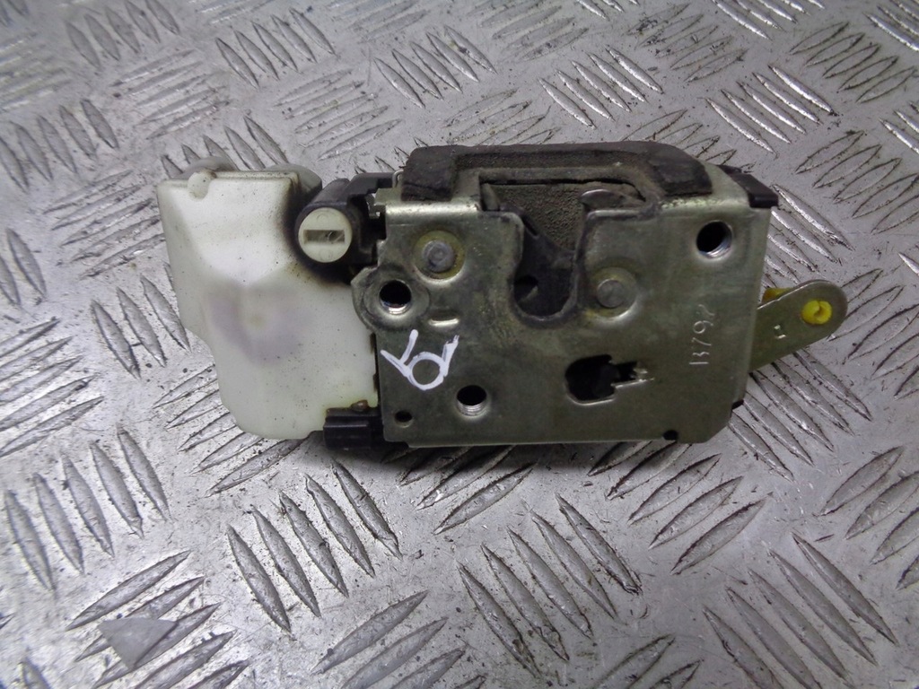 фото №1, Замок дверь центральный правый задняя alfa romeo 147