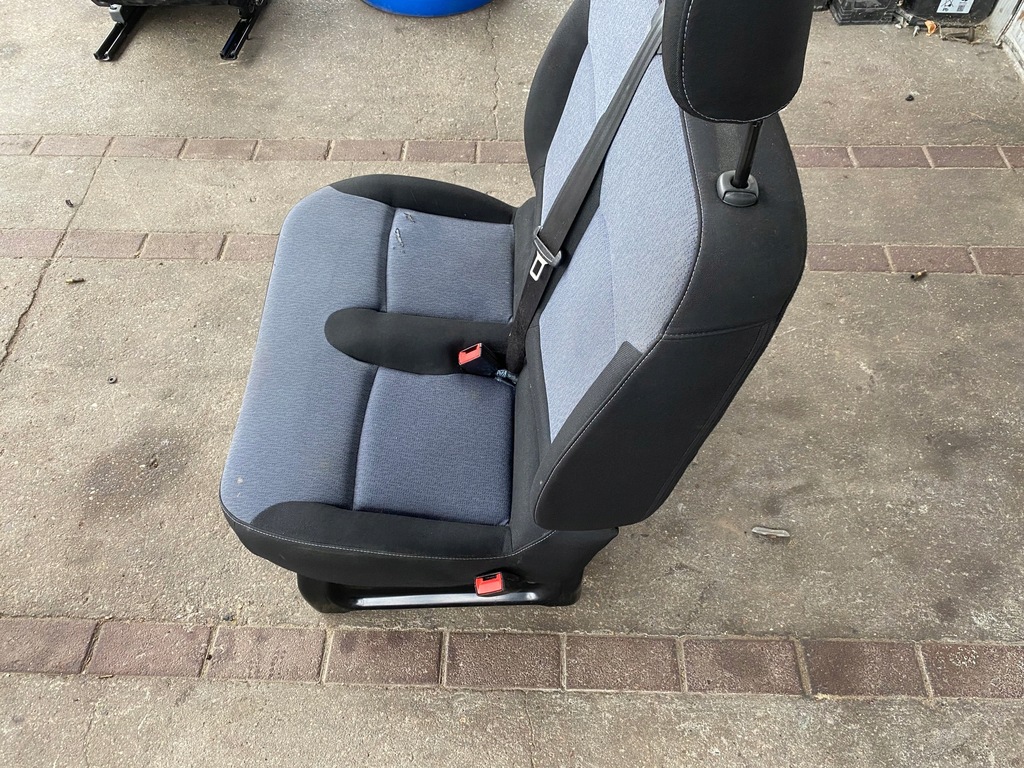 фото №6, Сидіння заднє сидіння перед 2ka подвійний trafic iii vivaro b talento 14-