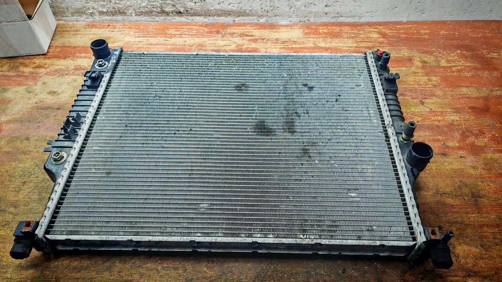 фото №1, Радіатор wody mercedes r-klasa w251 w164 ml 3.0 cdi 224km a2515000304