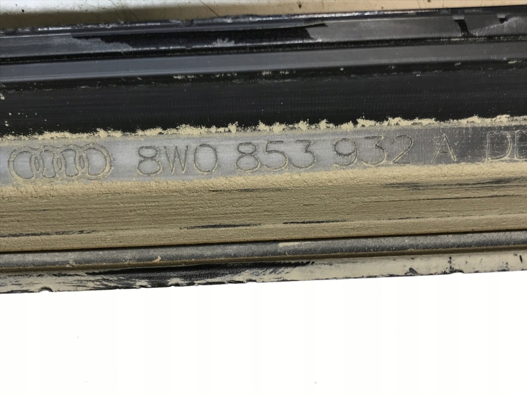 фото №13, Audi a4 b9 s line lift 8w молдинг поріг права 8w0853932a