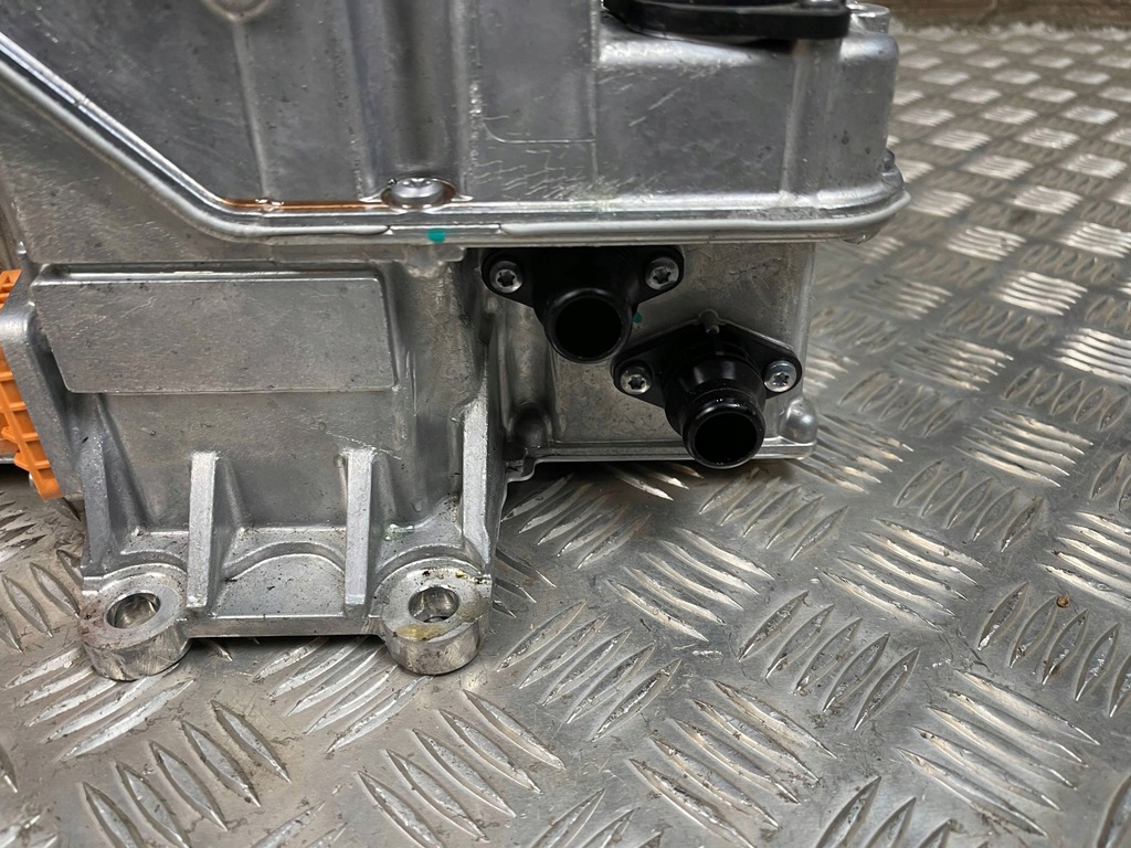 фото №7, Перетворювач напруги bmw i4 5b3e9b8