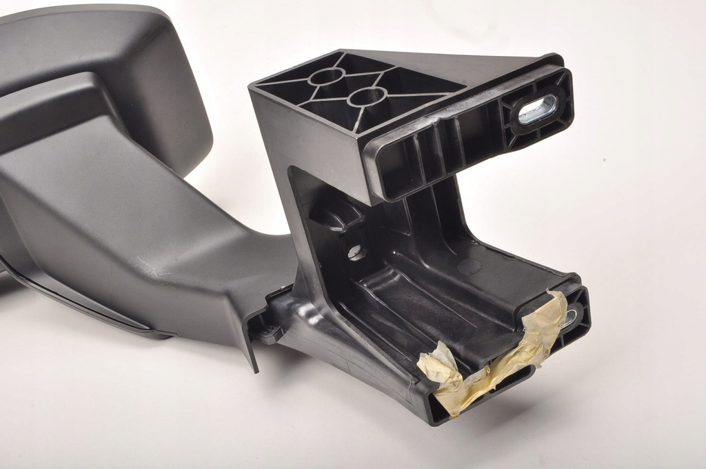 фото №12, Bmw 2 u06 подлокотник кожаный 24r 5a6e0d7