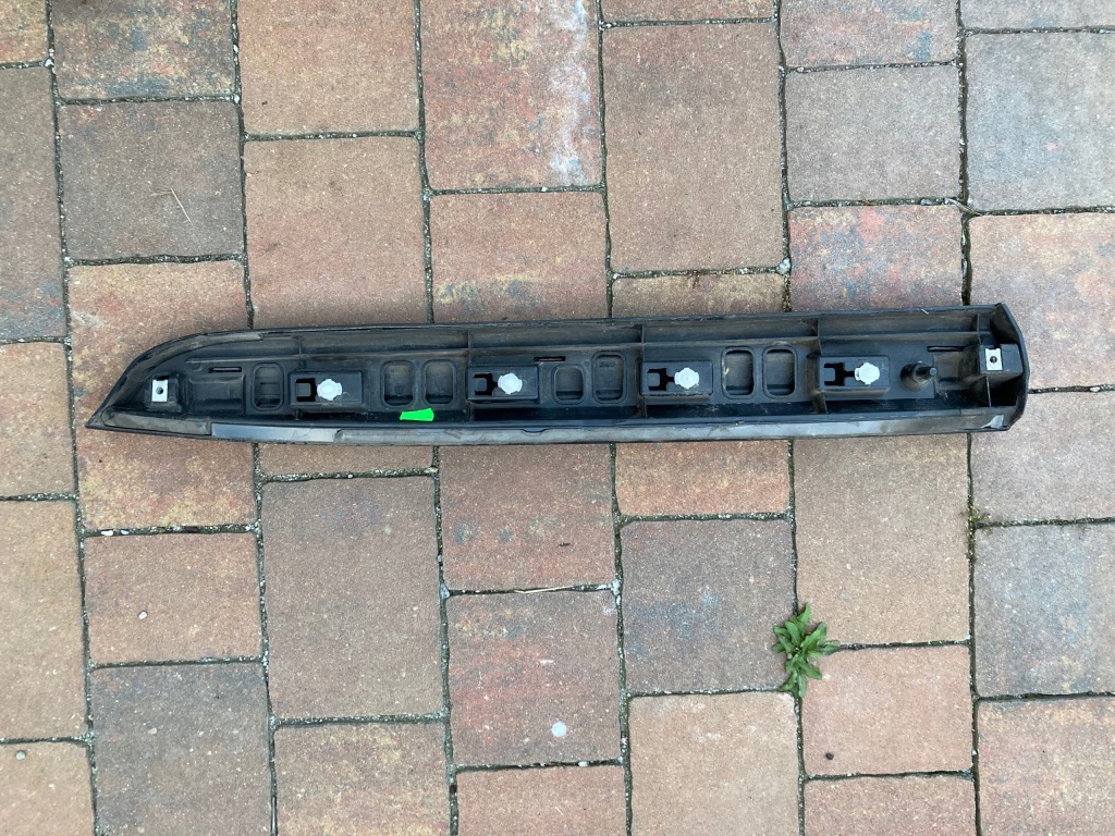 фото №2, Молдинг дверь правый задняя vw arteon 3g8853992b