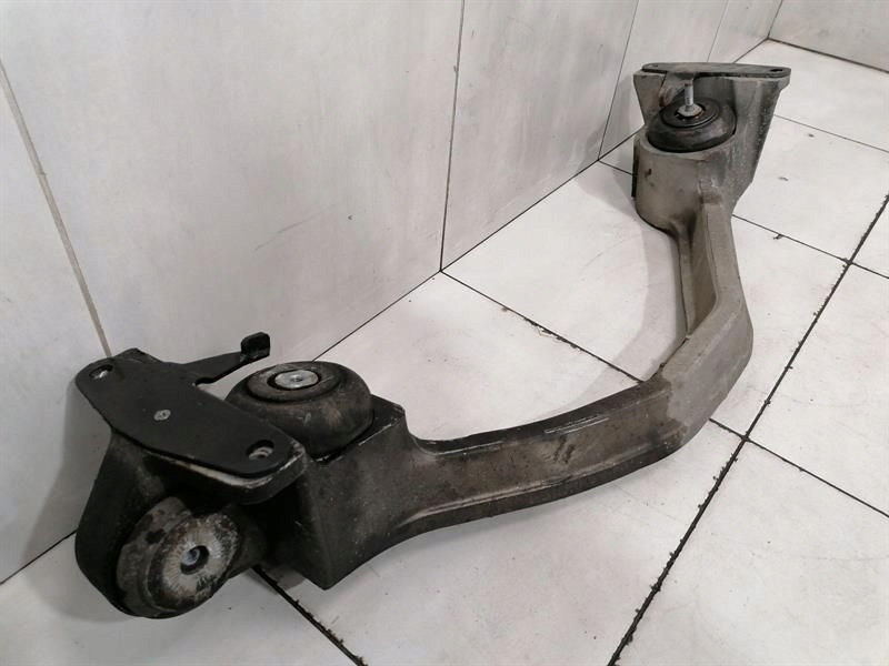 Bentley arnage t поперечина двигуна pe100878pb набір тримачів двигуна Недорого