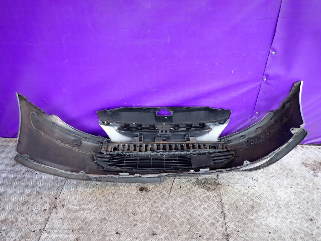 Peugeot 307 01-05 бампер перед передний ezac Недорого