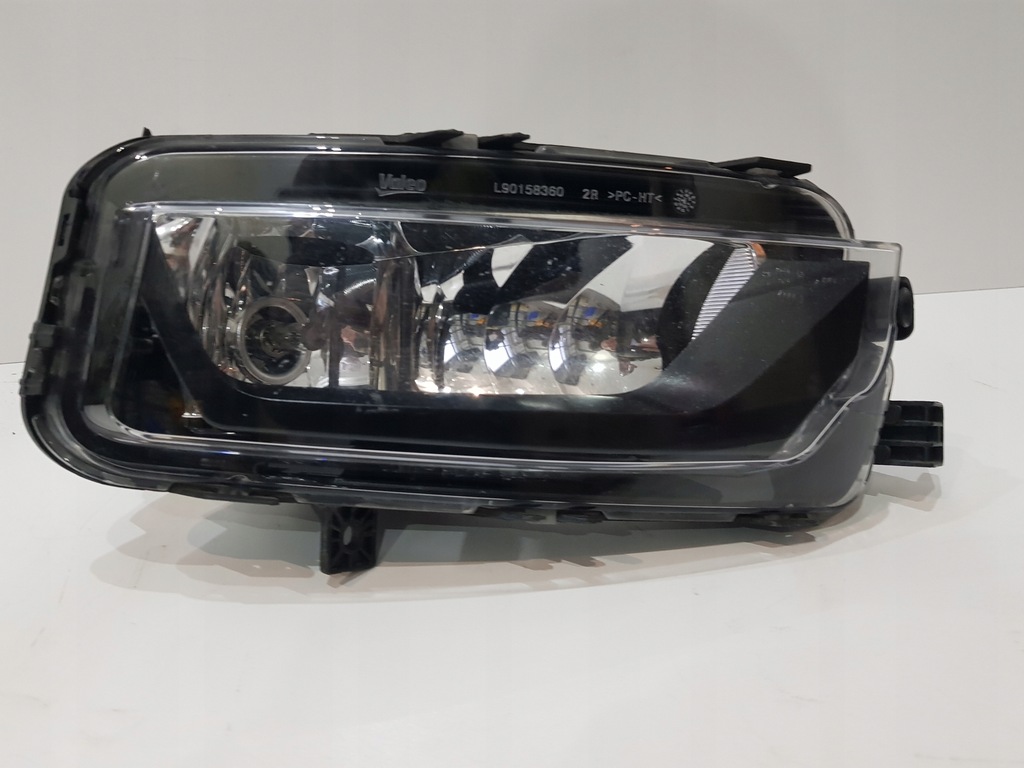 фото №1, Протитуманна фара vw t6 7la941662a