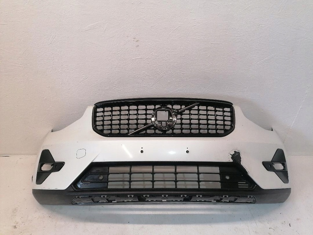 фото №2, Volvo xc40 r design lift бампер перед 31690933 22 -