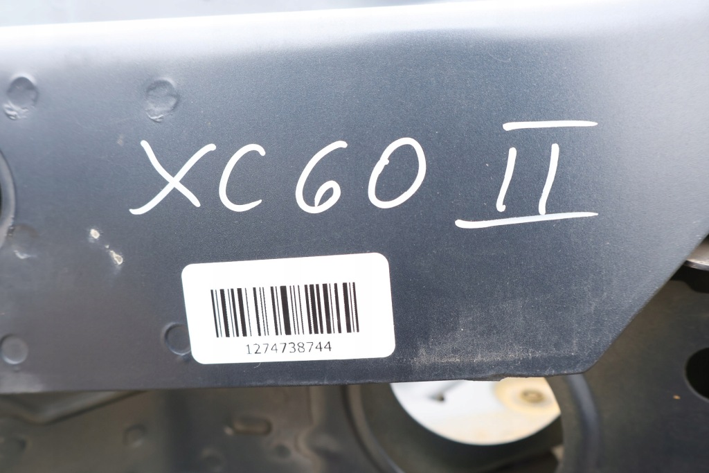 Volvo xc60 2 четвертина фартух лонжерон ліва перед Недорого