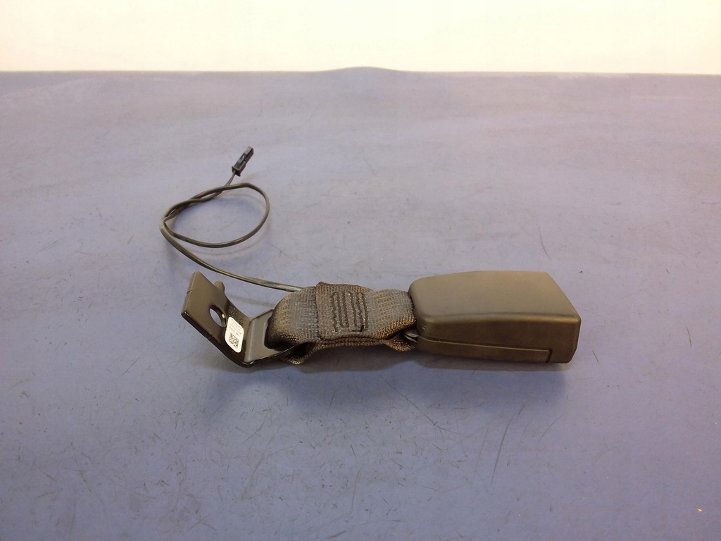 фото №2, Opel astra k замок ременів задня 13409378