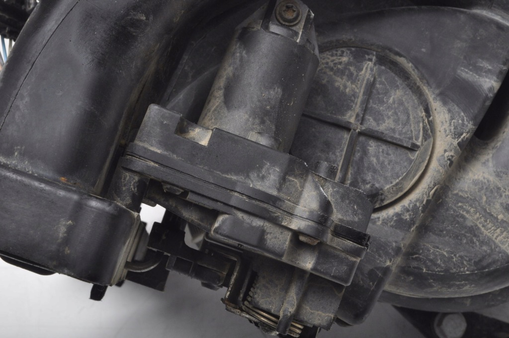 Opel zafira b ii 2.2 16v коллектор впускной  55562518 Недорого