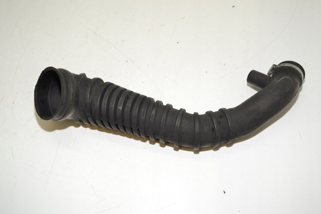 фото №1, Труба воздуха mercedes w203 2.2 cdi 6385280982
