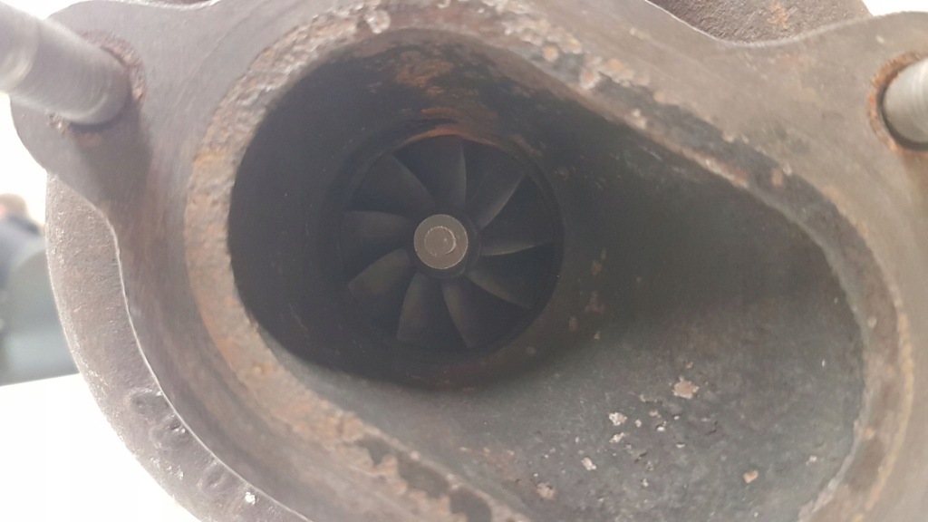 Nissan qashqai+ 2 2013 турбина Оригинал