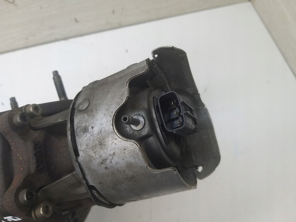 фото №11, Турбина турбонагнетатель клапан 3.0 d 306dt jaguar xf i x250 xj ax2q-6k682-bd