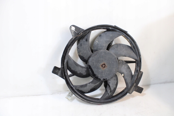 фото №1, Вентилятор радиатора mercedes vito w638 2.2cdi