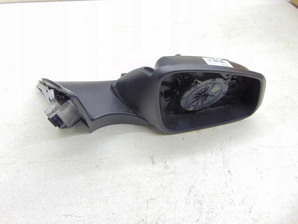 фото №1, Bmw 1 f40 дзеркало праве 6pin 8738618