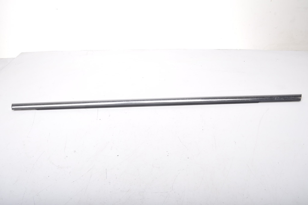 фото №1, Audi a4 b9 молдинг хром декоративная правый задняя