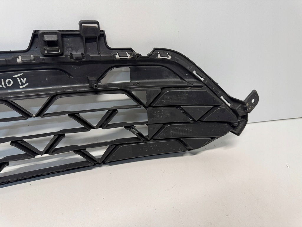 фото №10, Kia rio iv yb lift решётка бампера средняя перед 86531-h8aa0