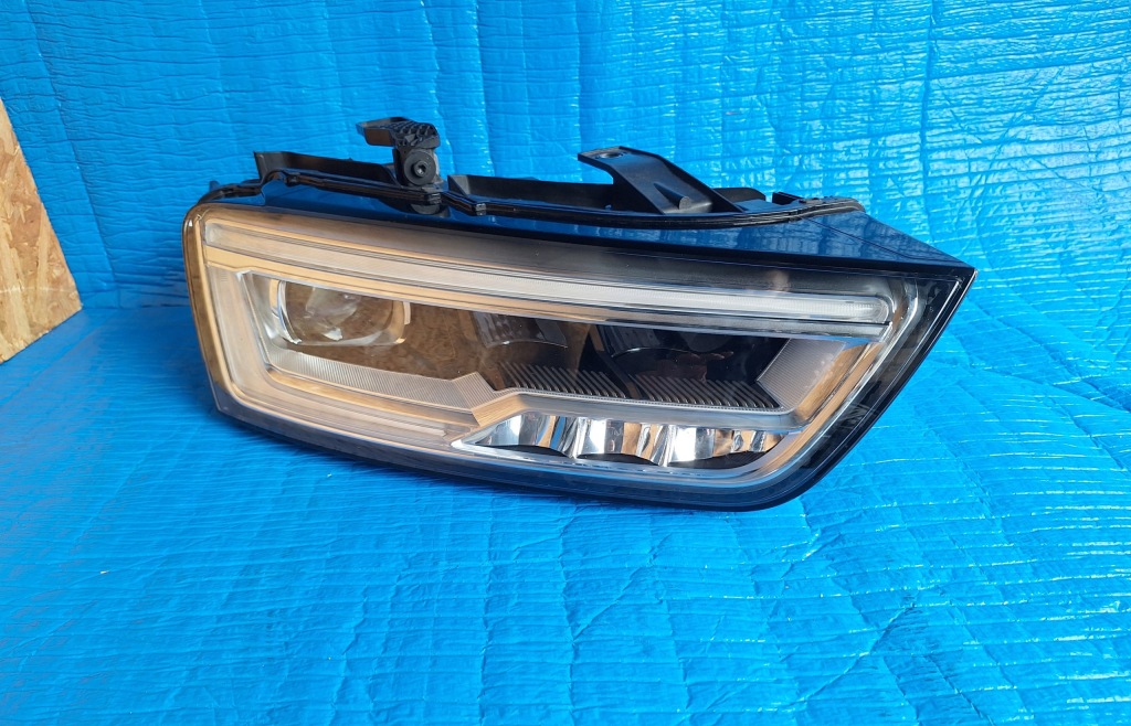 Купити Audi q3 рестайлінг  8u0 фара правий full led 8u0941034
