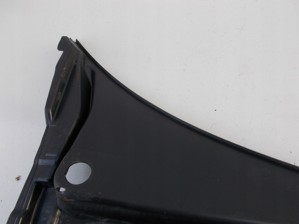 фото №11, Жабо пластиковый audi a3 8p 8p1819415a 2003-2012r