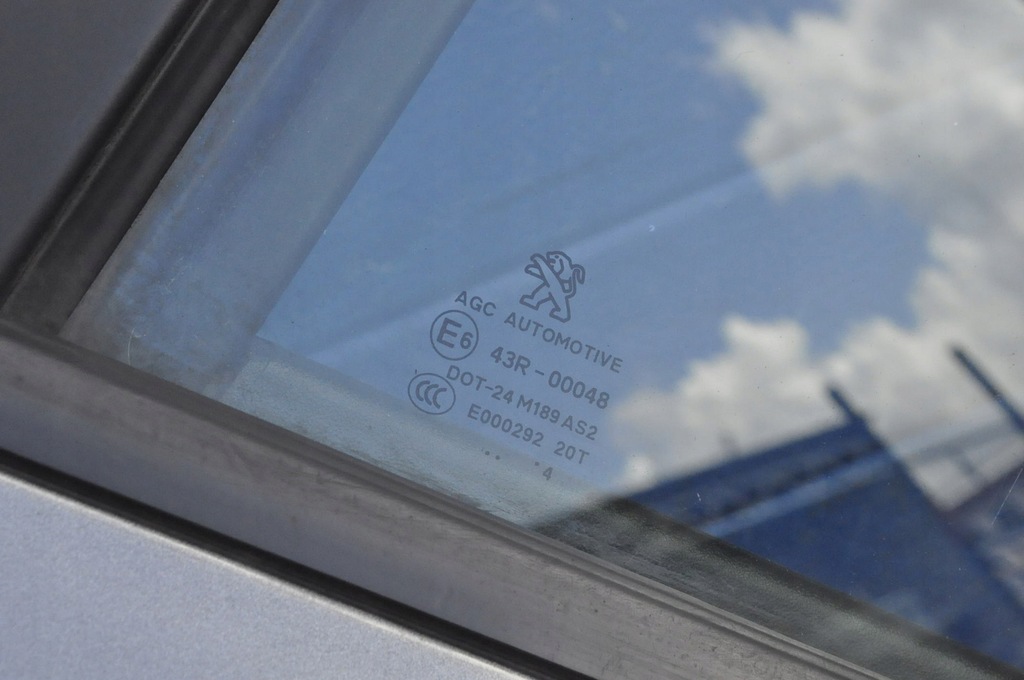 фото №9, Peugeot 2008 i двері лівий задня задні