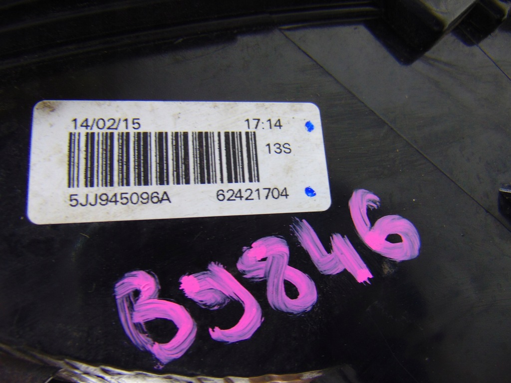 фото №6, Лампа задняя правый задняя правая skoda rapid spaceback 5jj945096a