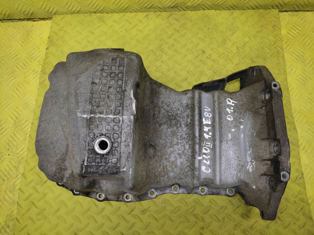 фото №1, Renault clio ii 1.4 поддон поддон масляная 8200050570