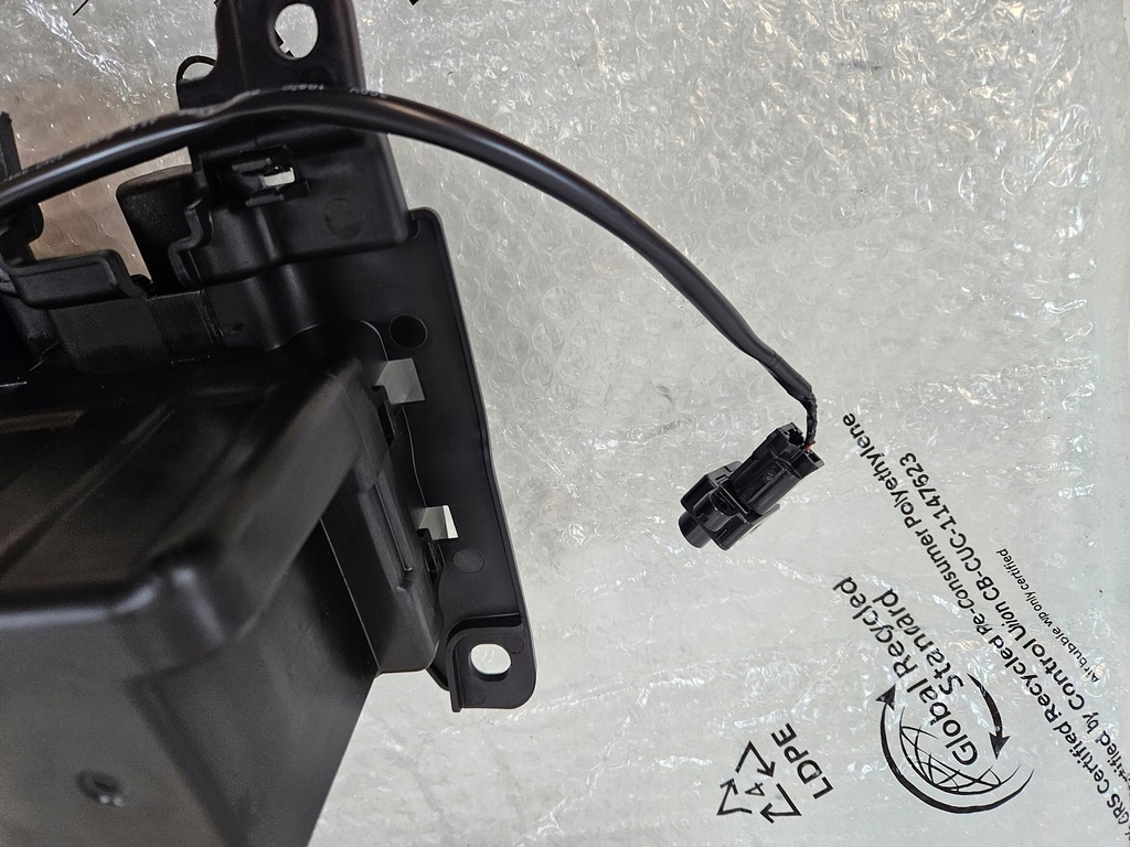 фото №8, Hyundai kona i electric электрик lift разъём зарядки 86340-k4aa0