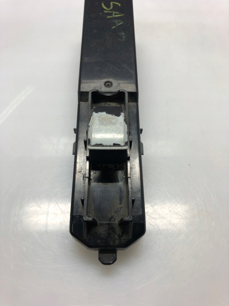 фото №1, Панель переключатель окон saab 12772078