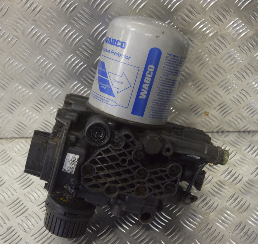 фото №1, Основание осушителя осушитель mercedes actros mp4