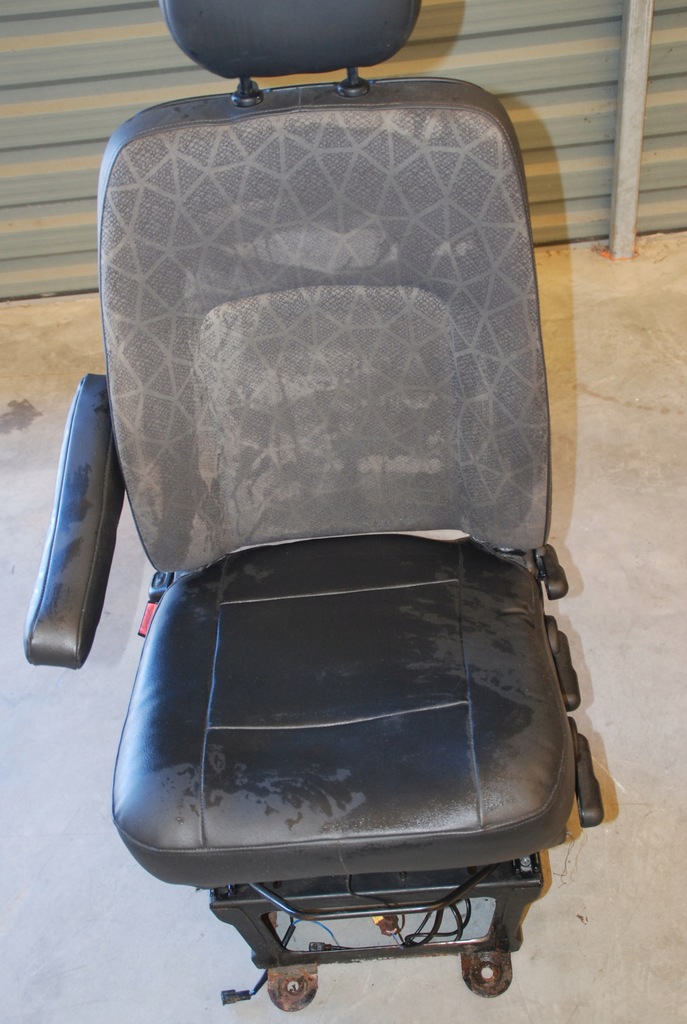 фото №5, Сиденье водителя master movano mascott 03-10r