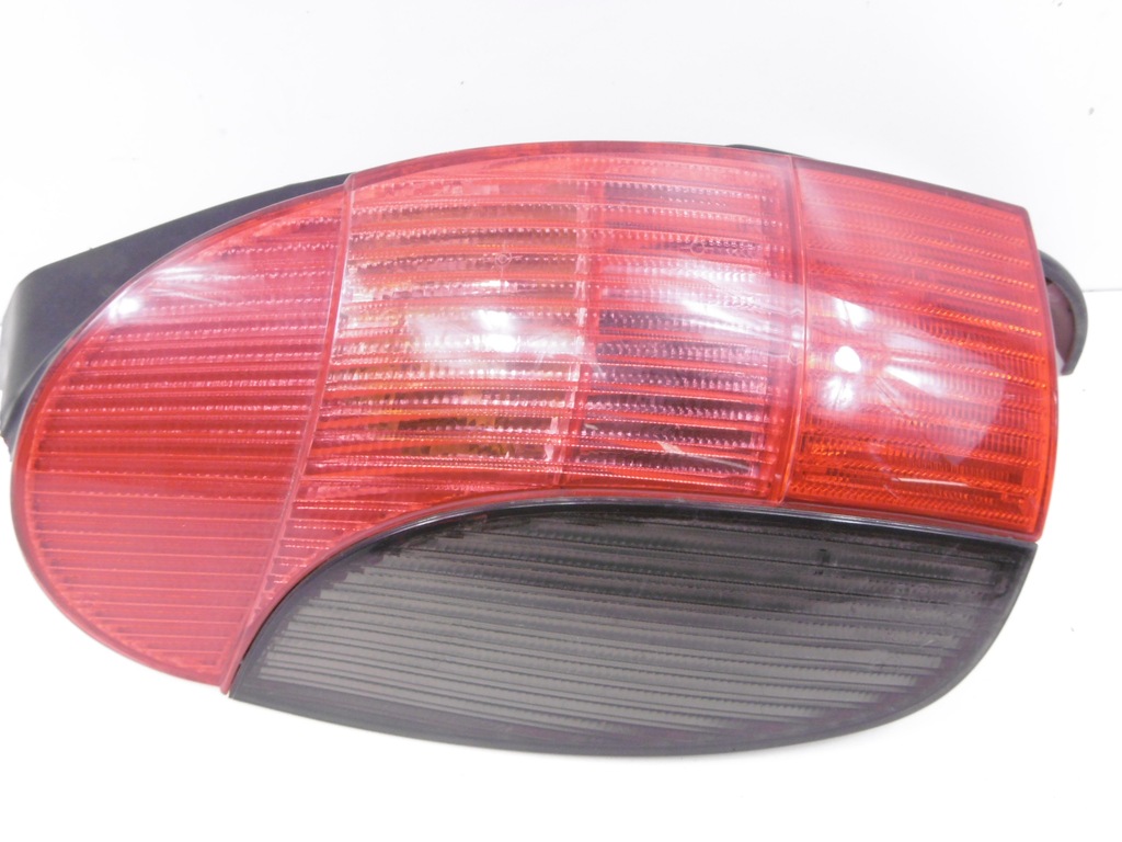 фото №8, Peugeot 306 97-02 лампа задня задня ліва kombi + вкладиш