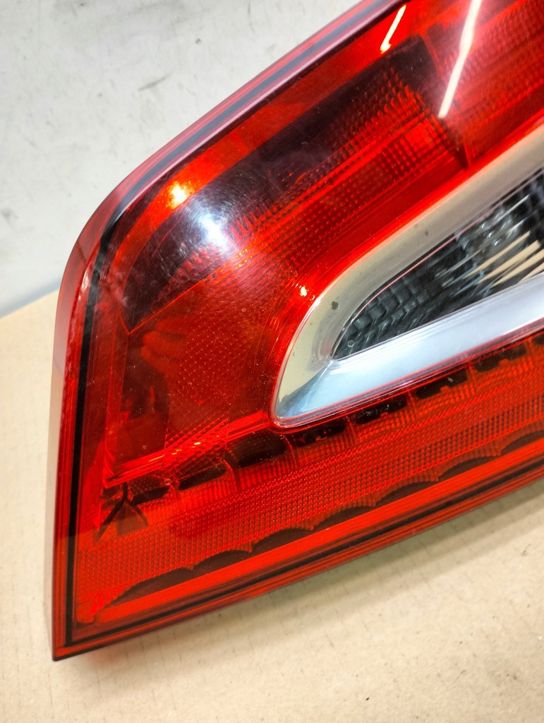 Фара задній w кришці  ліва led ford galaxy mk3 3 рестайлінг  lata 2010-2014 в Україні
