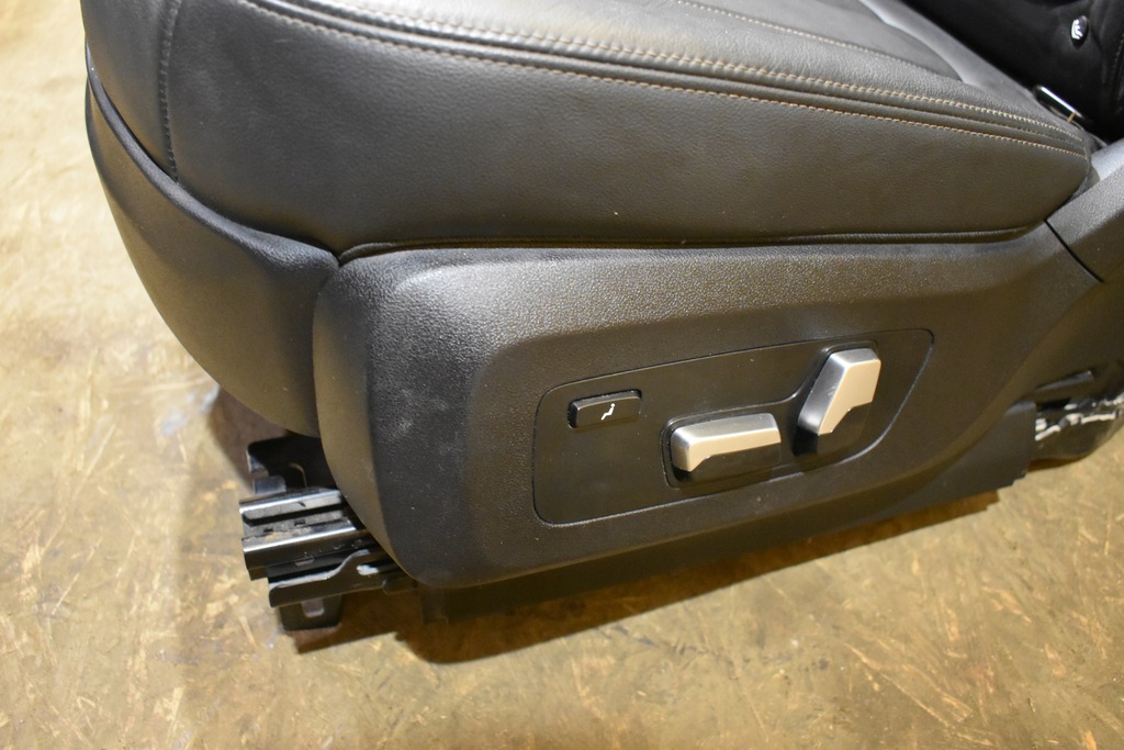 фото №3, Заднее сиденье сиденья drugi ряд bmw x7 g07 1