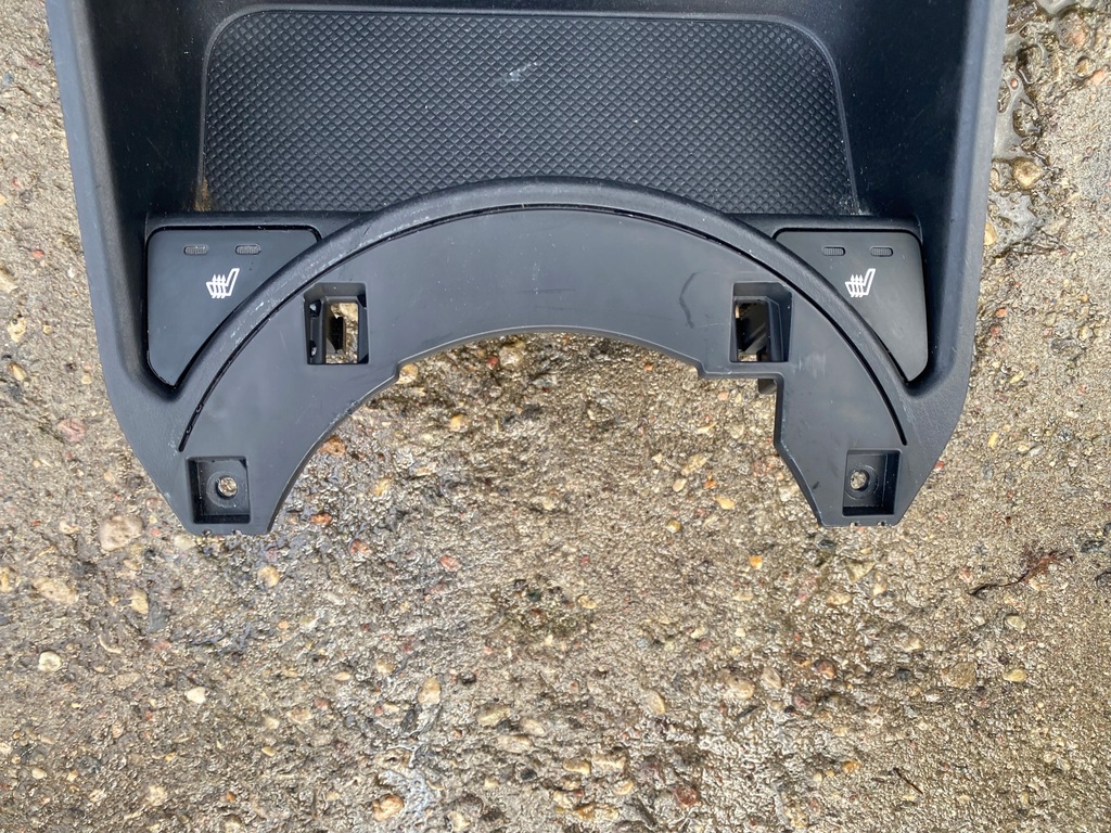 фото №3, Роз'єм port usb aux полиця sportage iii