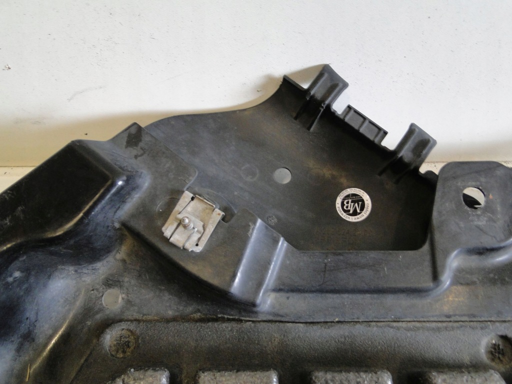 фото №8, Mercedes защита плита pod бампер a2535200023 glc 253 x253