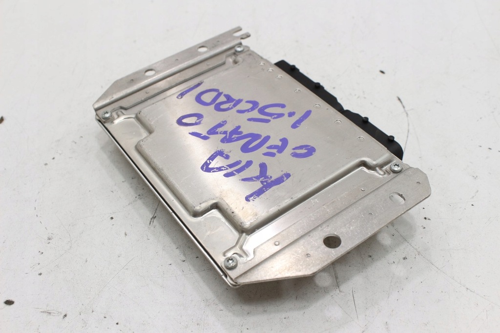 фото №9, Бортовой компьютер блок управления 39101-2a110 kia 1.5 crdi