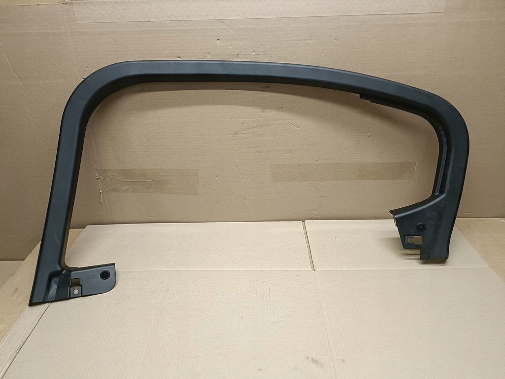 фото №1, Alfa romeo stelvio защита рамка дверь задняя правая