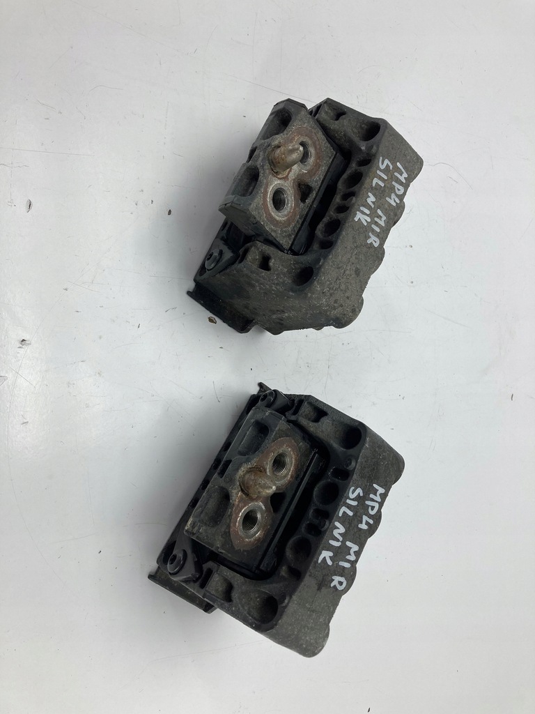 фото №1, Mercedes actros mp4 подушка двигуна