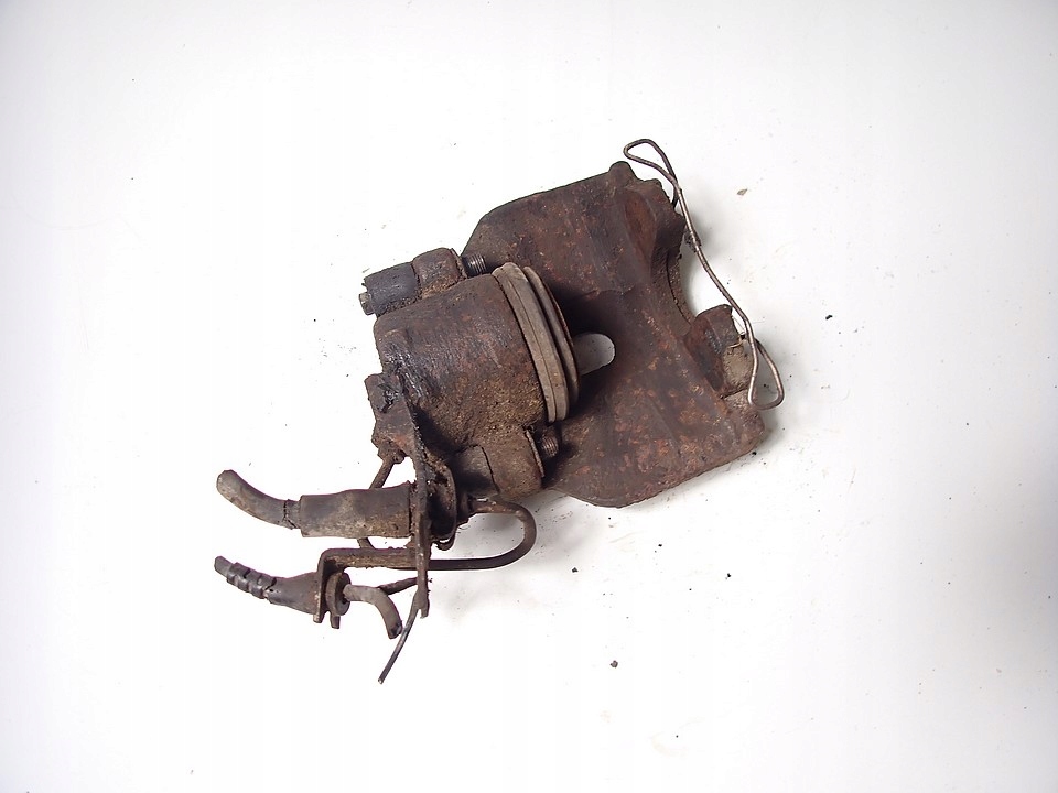 фото №8, Суппорт тормозной перед правый audi a6 c5 2.5tdi 99r bez скоба